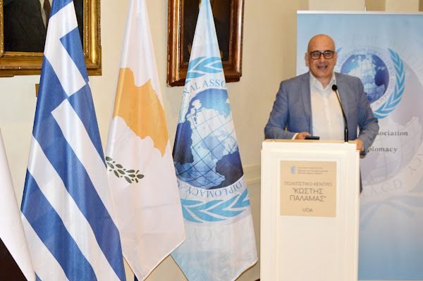 ΠΑΠΑΔΟΠΟΥΛΟΣ 1