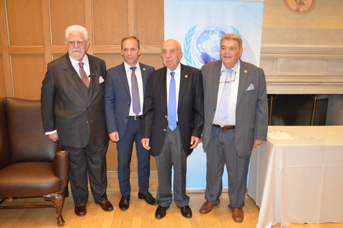 ΔΙΠΛΩΜΑΤΕΣ ΟΛΟΙ