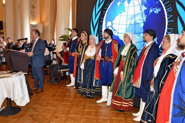 ΡΕΝΤΖΟΥΛΑΣ ΧΑΙΡΕΤΙΣΜΟ 1