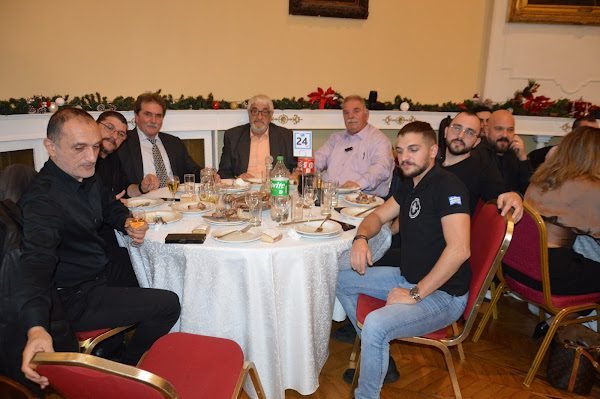 ΤΡΑΠΕΖΙ ΠΑΤΕΡΑΚΗ
